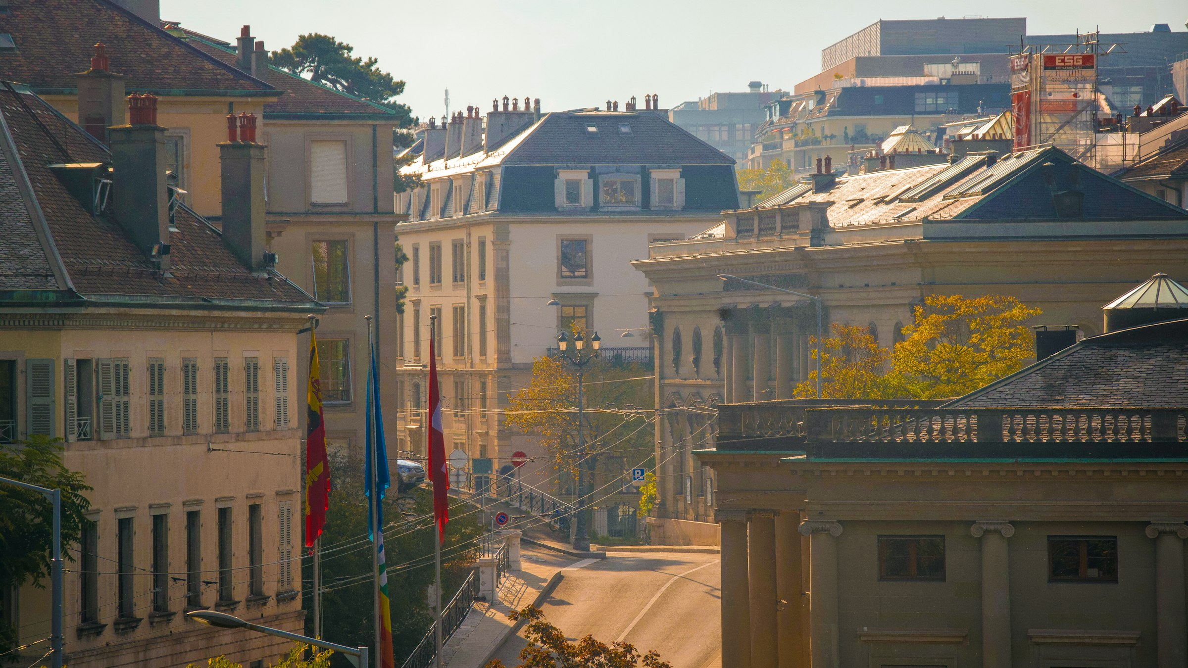 Vue aérienne de Genève, en Suisse, le matin.