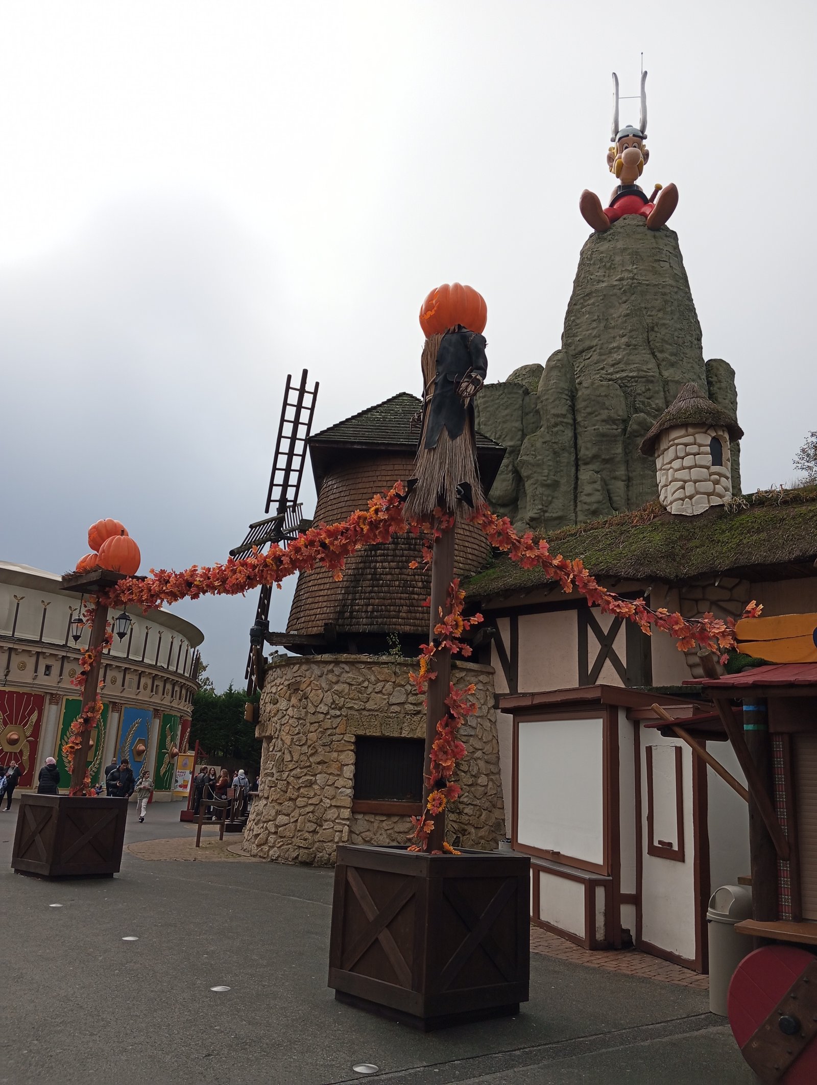 Halloween pumpkin decorations at Parc Astérix.