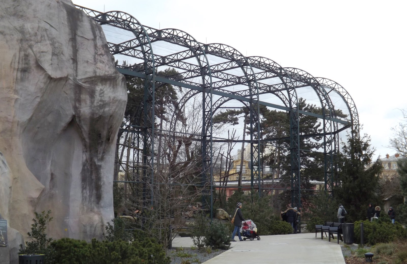 The birds-of-prey aviary at the Parc zoologique de Paris.