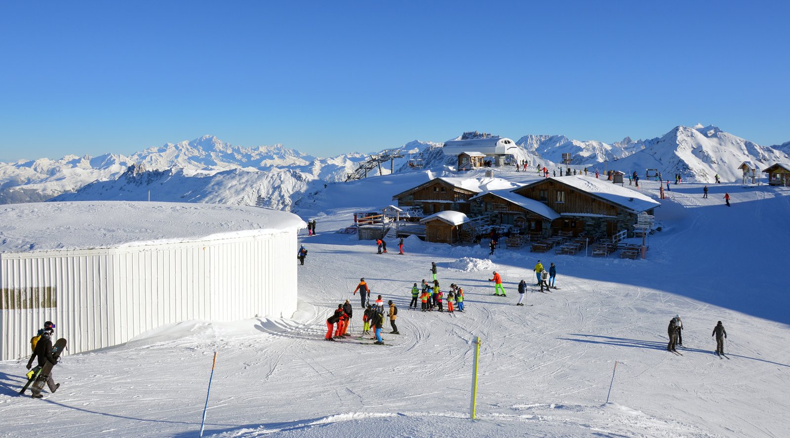 Matin sur les pistes entre Les Menuires et Méribel.